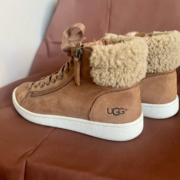 Ugg  Tan High-Top Sneakers rich tan , side zip, Ugg trim, women’s 7 - Picture 3 of 5
